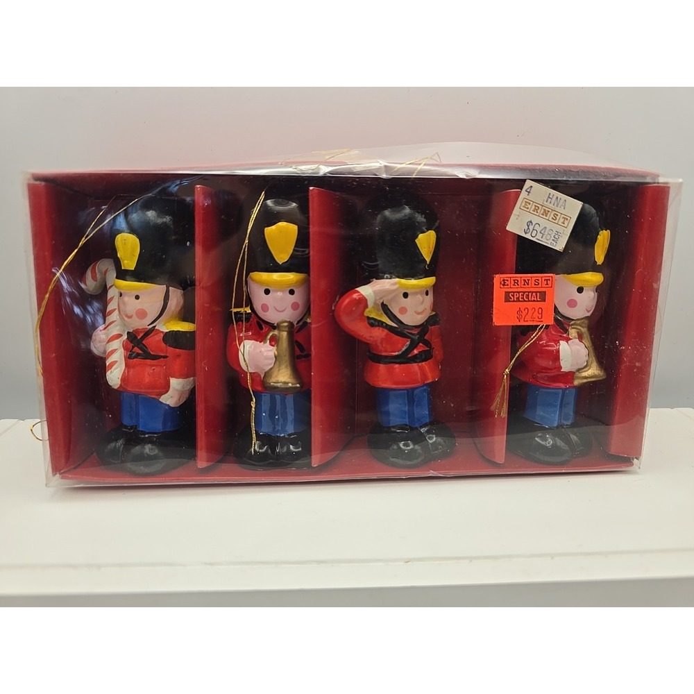 4 Vintage Ceramic Marching Soldier Christmas Figurines Frankel‎ Taiwan